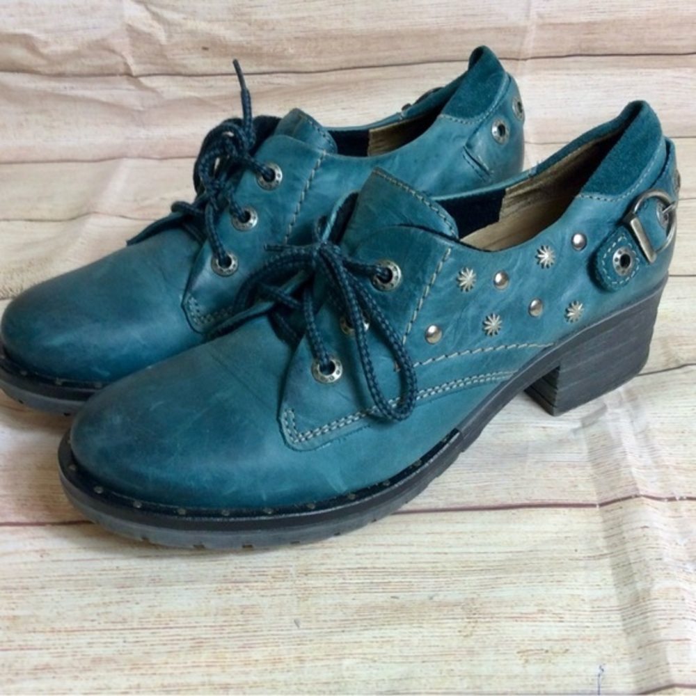 Dromedaris Kenna teal turquoise studded Oxford shoes. 40 9.5-10